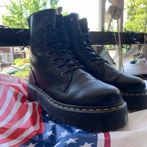 COPY - Dr. Marten’s Jadon Black Leather Platform Boots (new) SIZE 10MENS